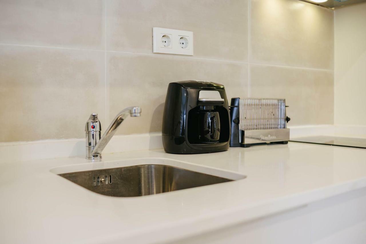 Rent4Rest Lisbon Downtown Tiny Studio Apartments Exterior photo